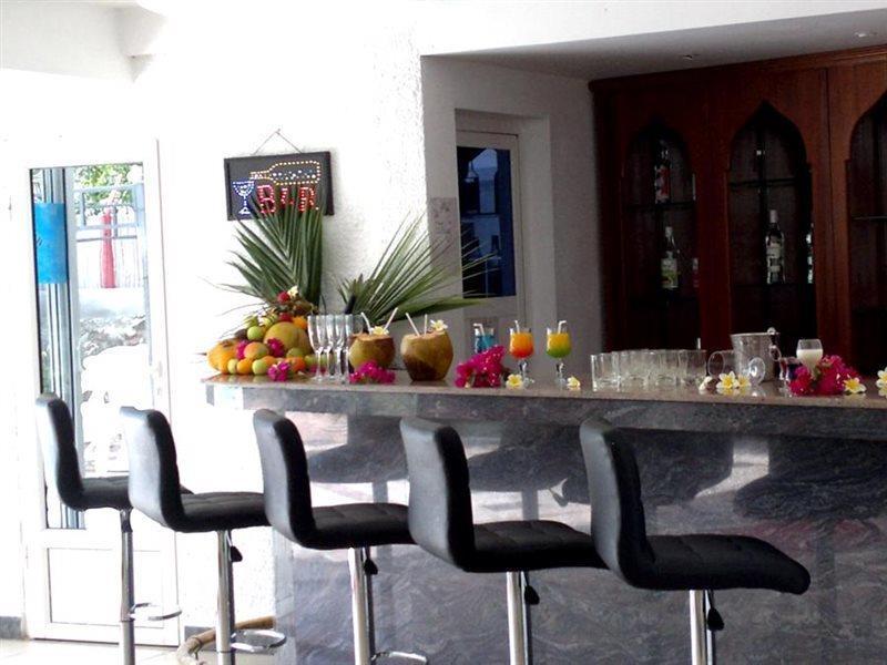 Manisa Hotel Flic-en-Flacq Εξωτερικό φωτογραφία
